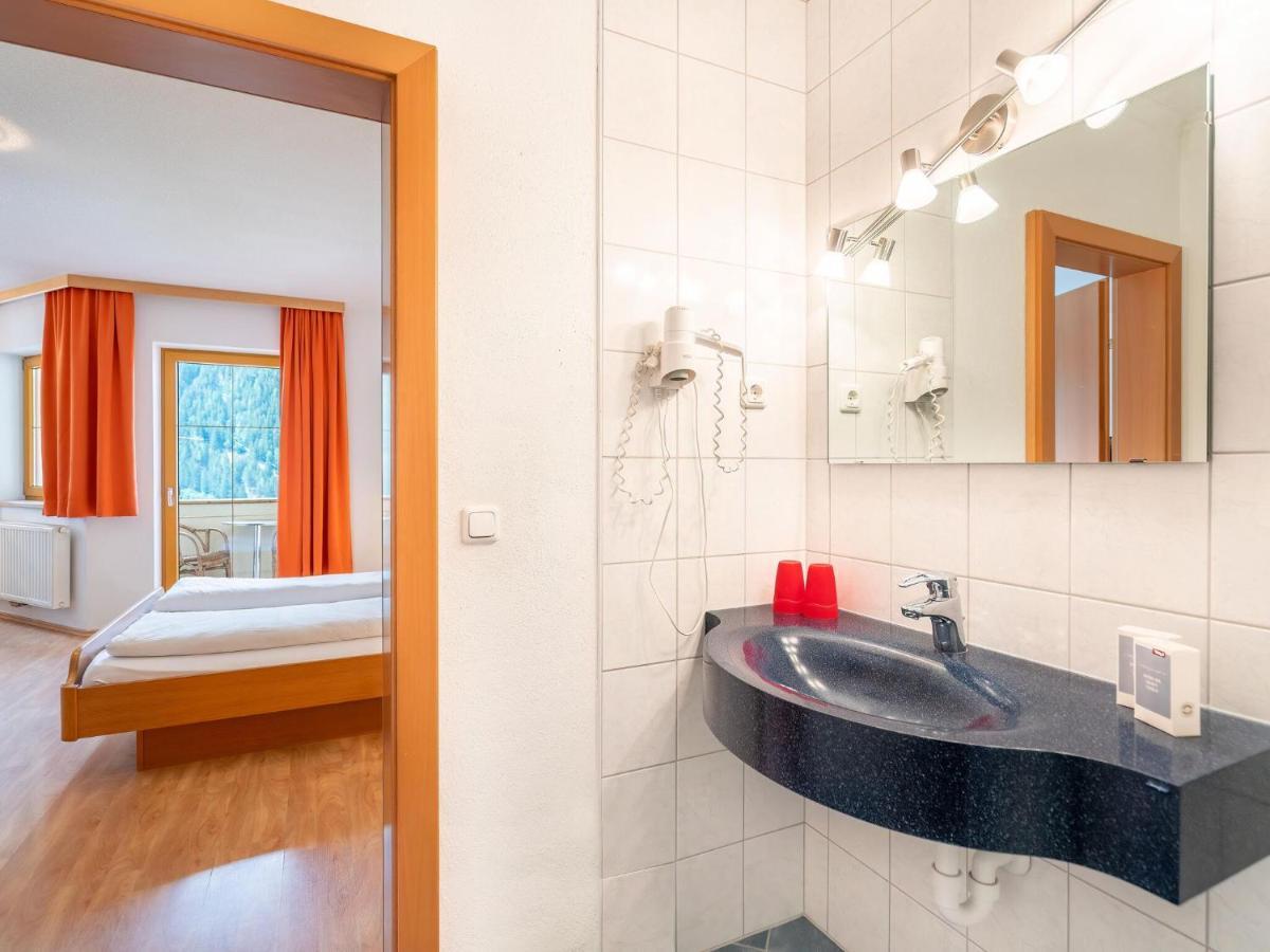 Lovely Apartment In Neustift Im Stubaital With Mountain View Eksteriør bilde
